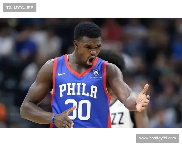 76人季前赛中锋之争博纳表现低迷德拉蒙德替补高效引发角色讨论